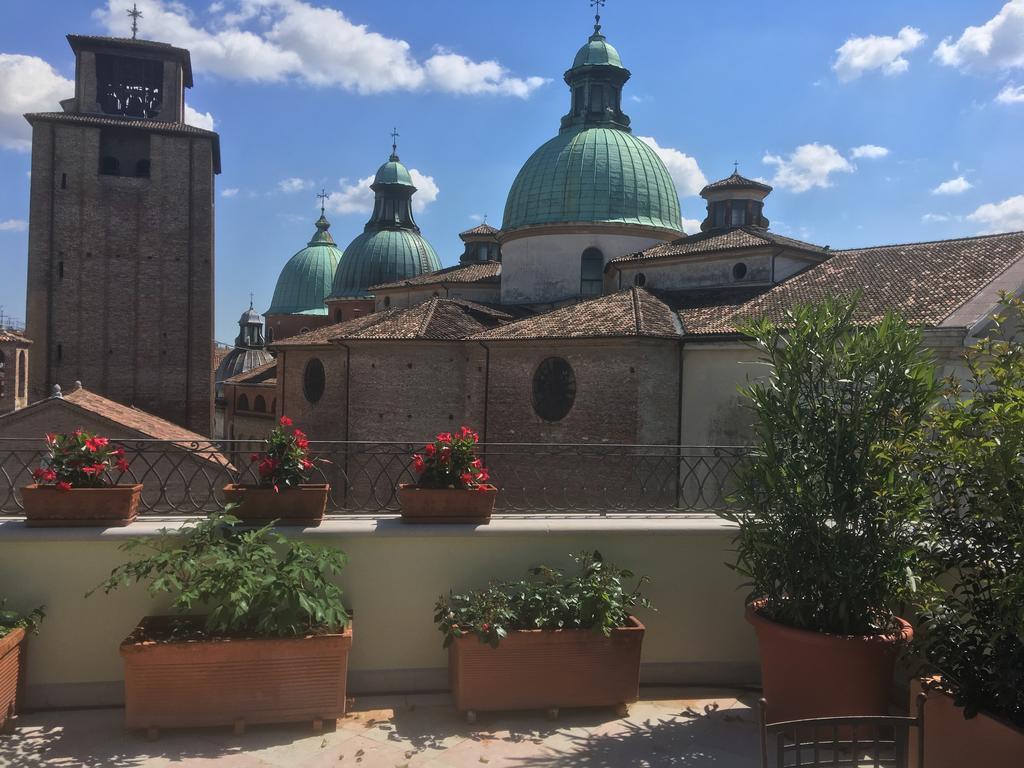 La Loggia Al Duomo - Treviso Apartment Luaran gambar