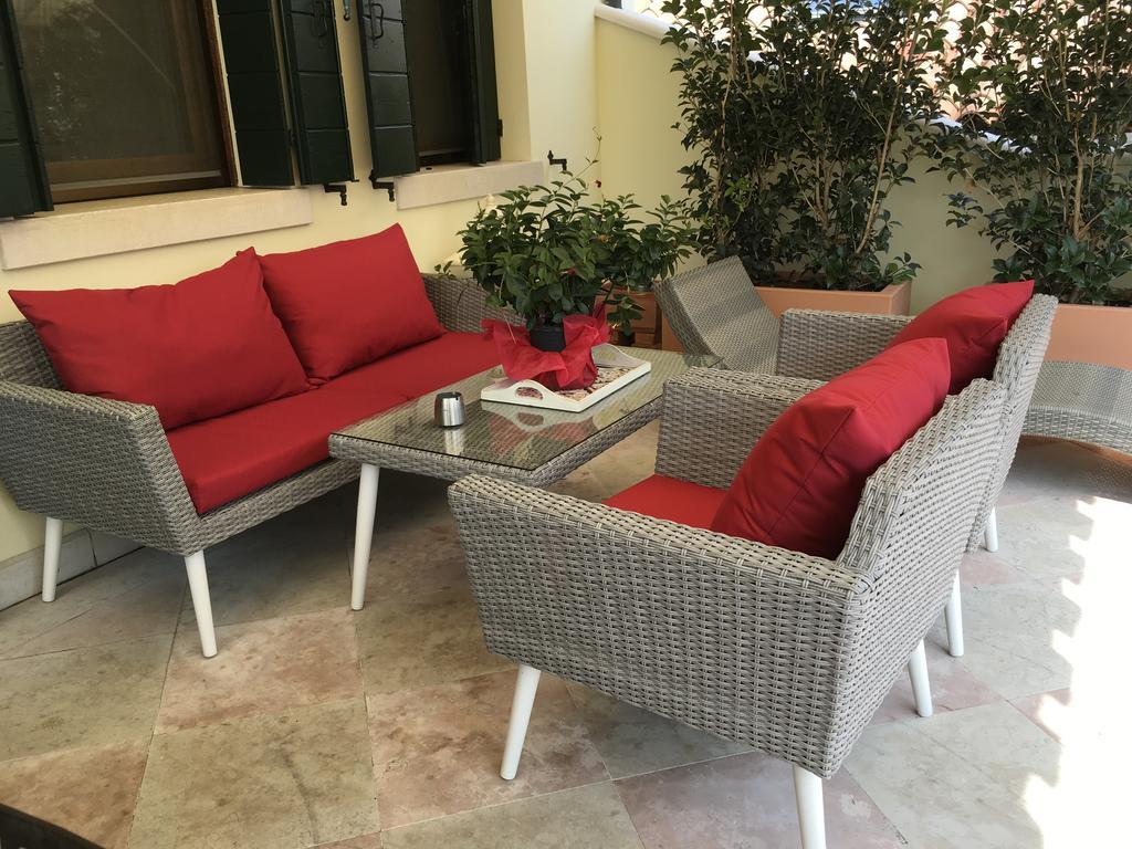 La Loggia Al Duomo - Treviso Apartment Luaran gambar